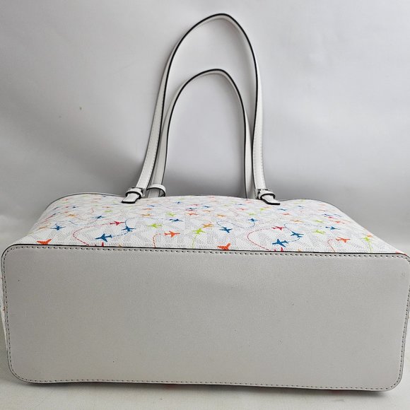 Michael Kors Jet Set Carryall Tote Bag White Airplane New $328 MSRP - Picture 7 of 7